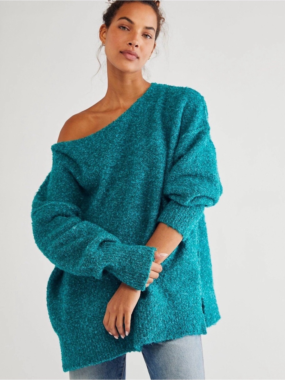 Free People Women's XS Moira Slouchy Oversized Hand-Knitted Off Shoulder Sweater
